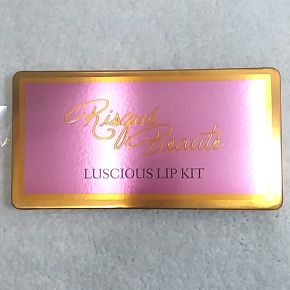 Risque Beaute' Luscious Kit - Picture 3 of 5